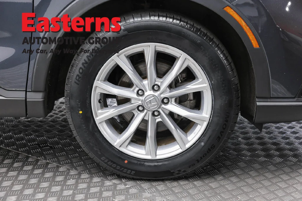 Used 2024 Gray Honda EX-L image 25