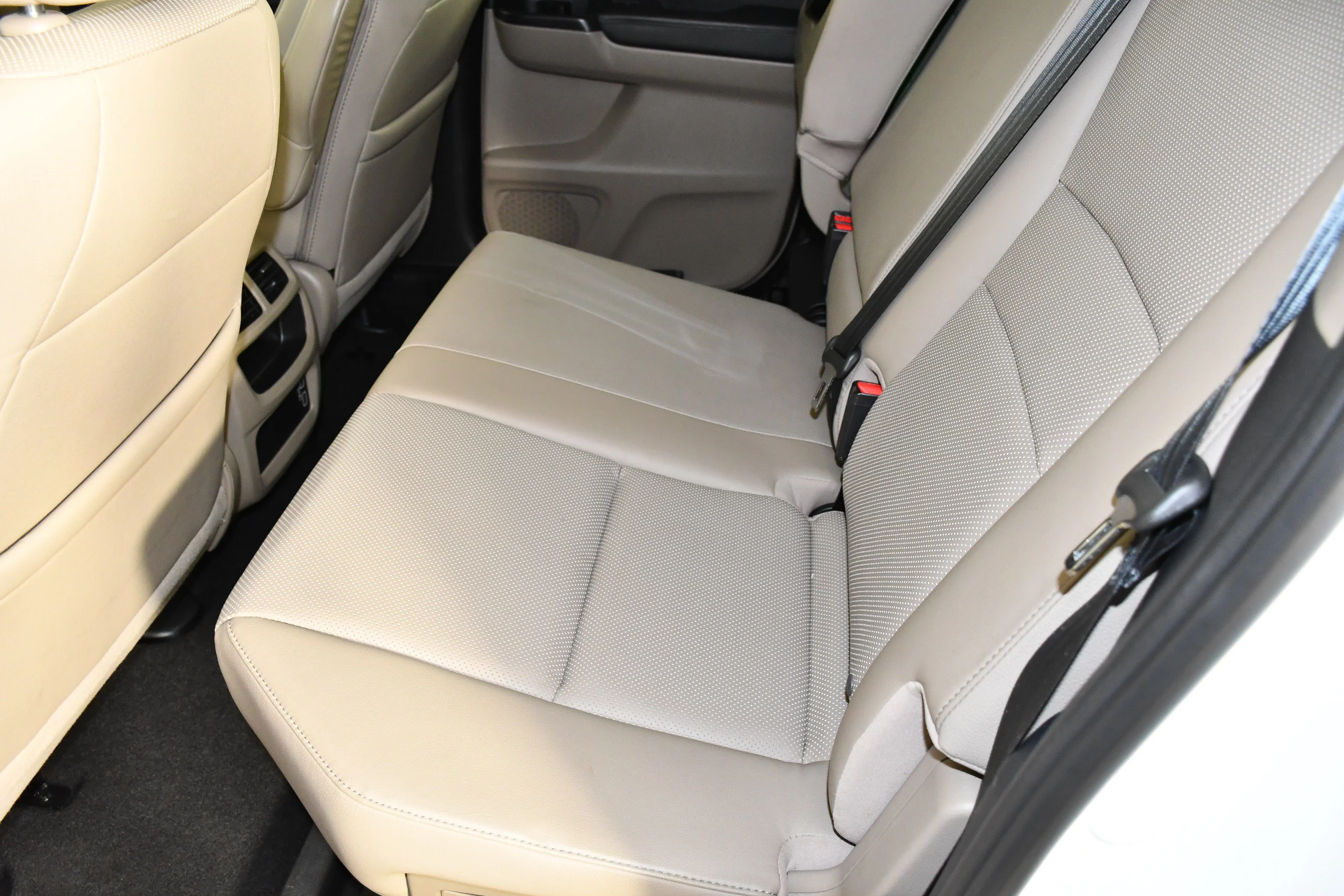 Used 2019 White Diamond Pearl Honda RTL-E image 53