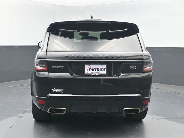 Used 2022 Black Land Rover HSE Silver Edition image 12