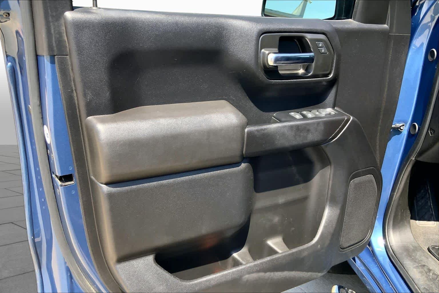 Used 2024 Lakeshore Blue Metallic Chevrolet Custom image 21
