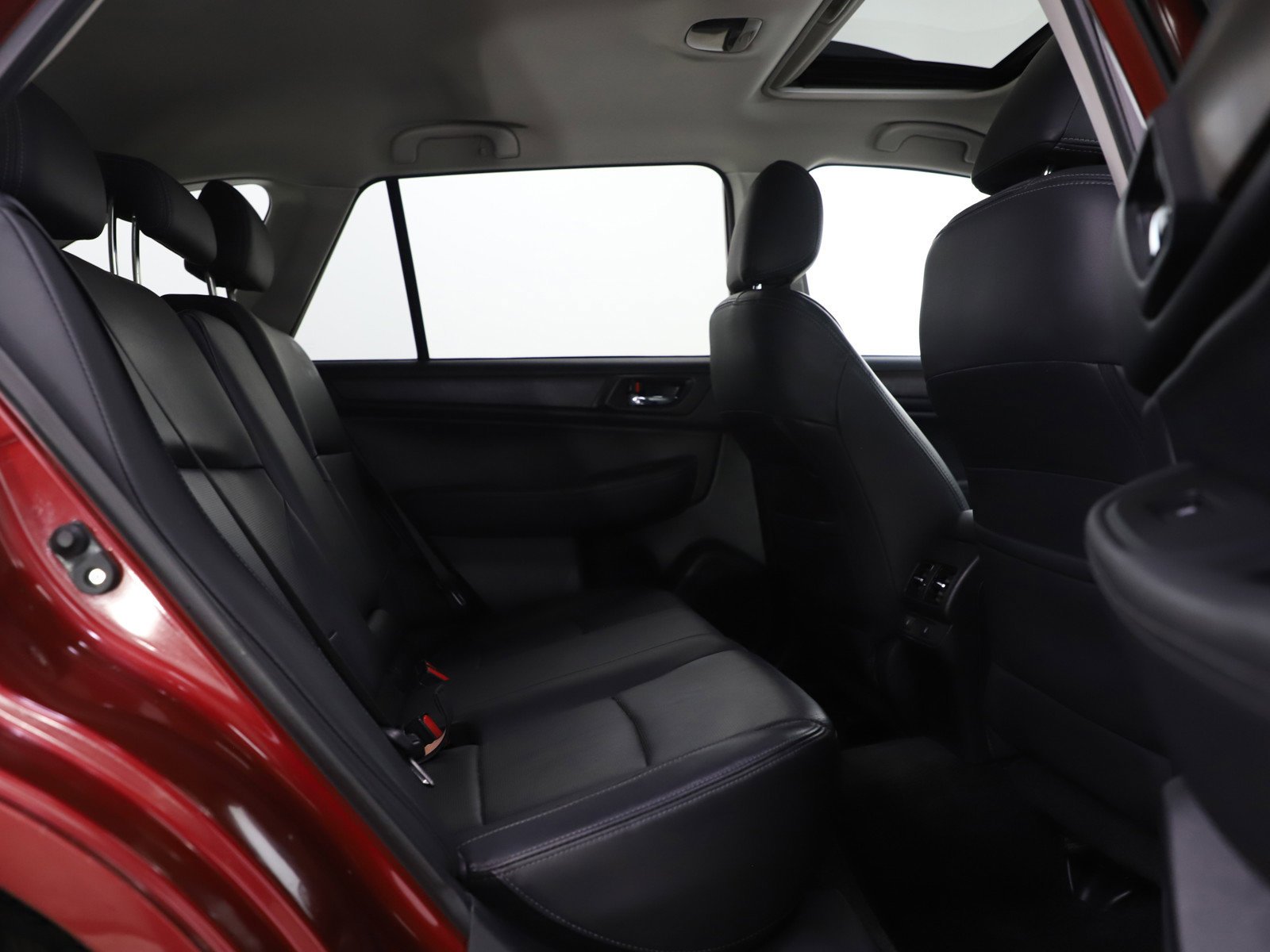 2015 Subaru Outback Limited - Photo 12