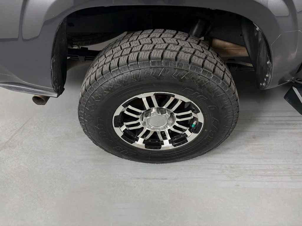 Used 2018 Gray Toyota SR image 14