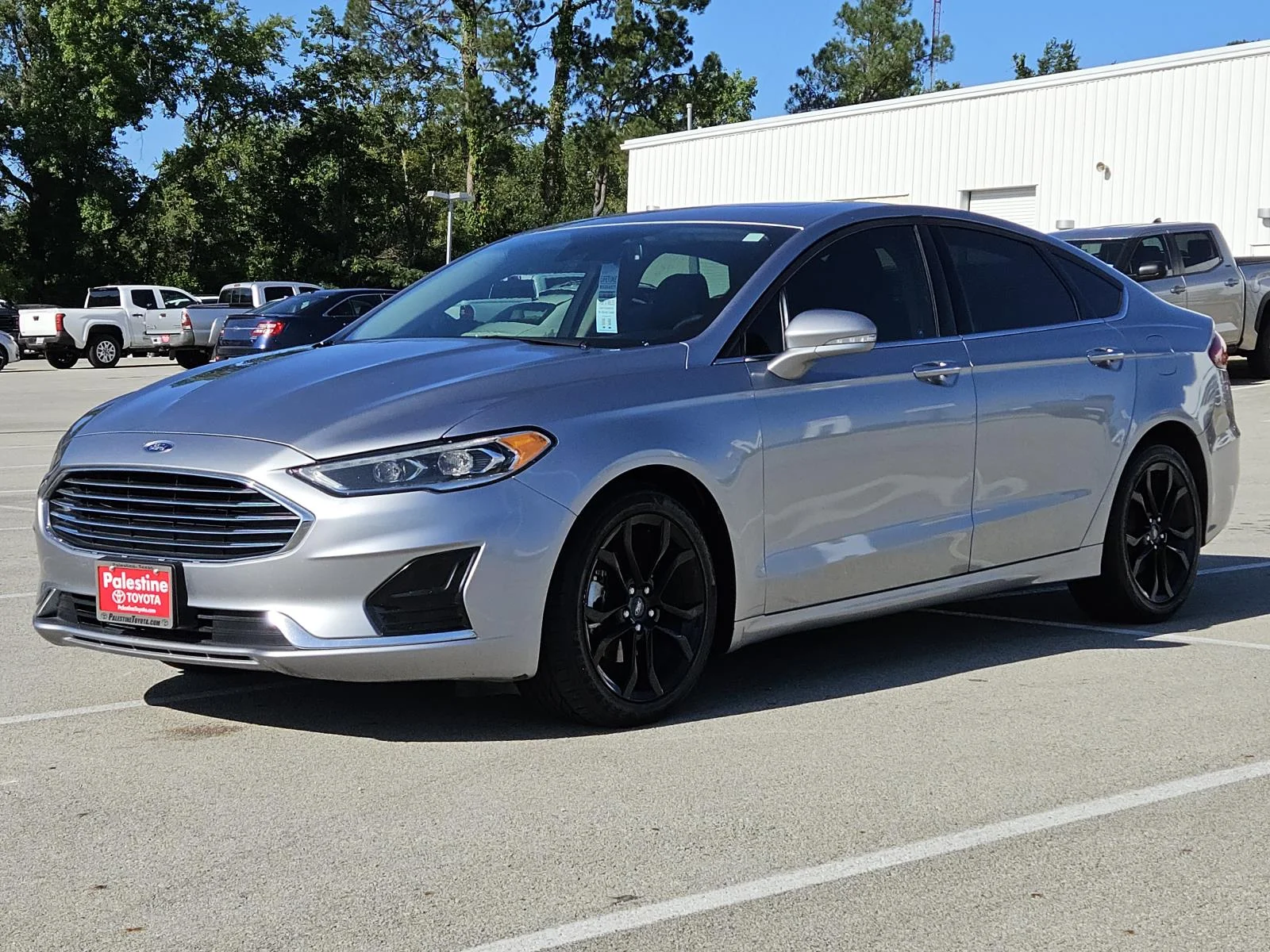 Used 2020 Iconic Silver Metallic Ford SEL FWD image 3