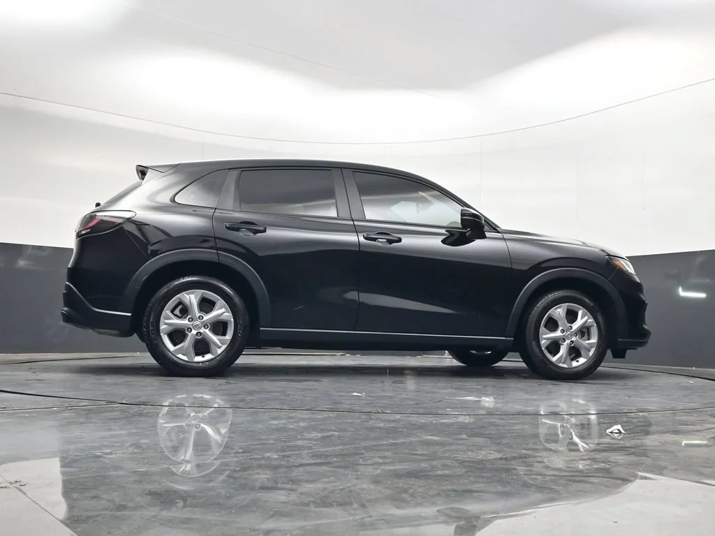 Used 2023 Crystal Black Pearl Honda LX image 37