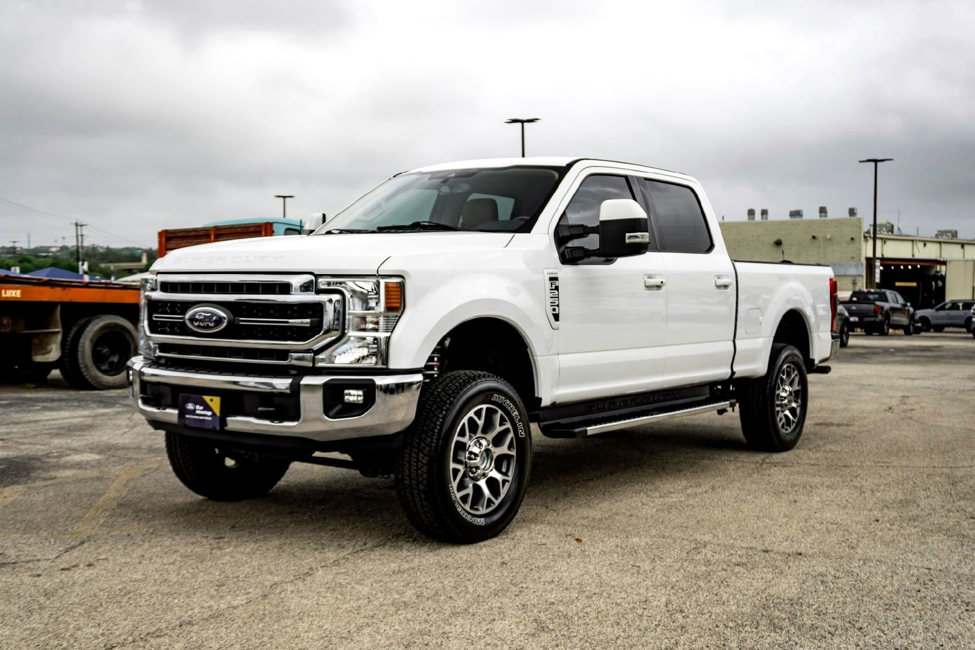 Used 2020 Oxford White Ford LARIAT image 9