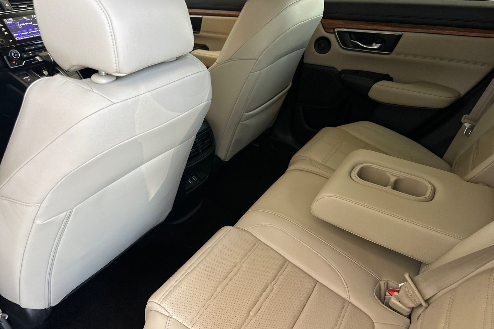 Used 2018  Honda EX-L image 12