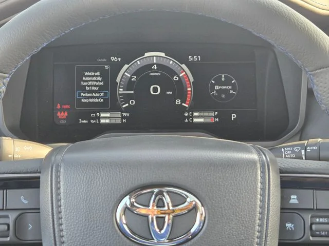 New 2026 Wind Chill Pearl Toyota Platinum image 13