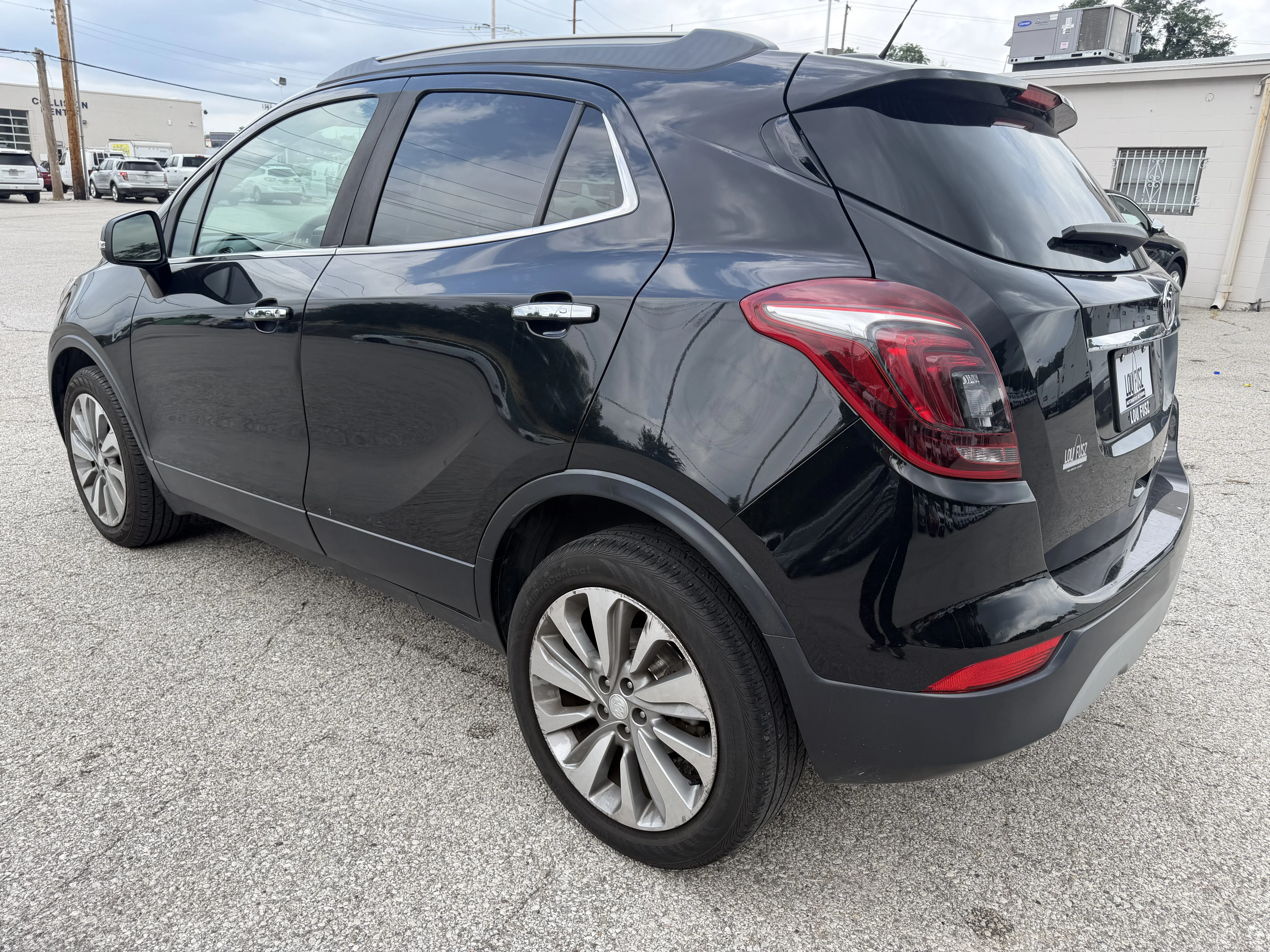 Used 2019 Ebony Twilight Metallic Buick Preferred image 5