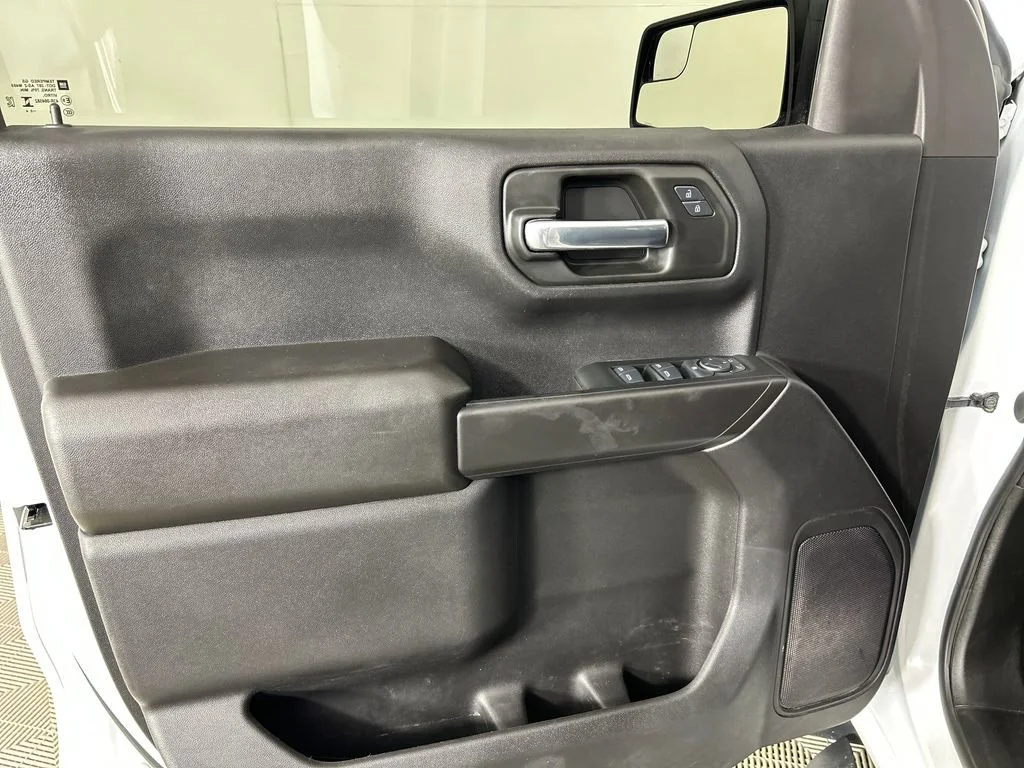 Used 2024 Summit White Chevrolet Custom image 12