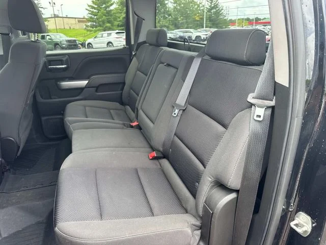 Used 2018 Black Chevrolet LT image 8