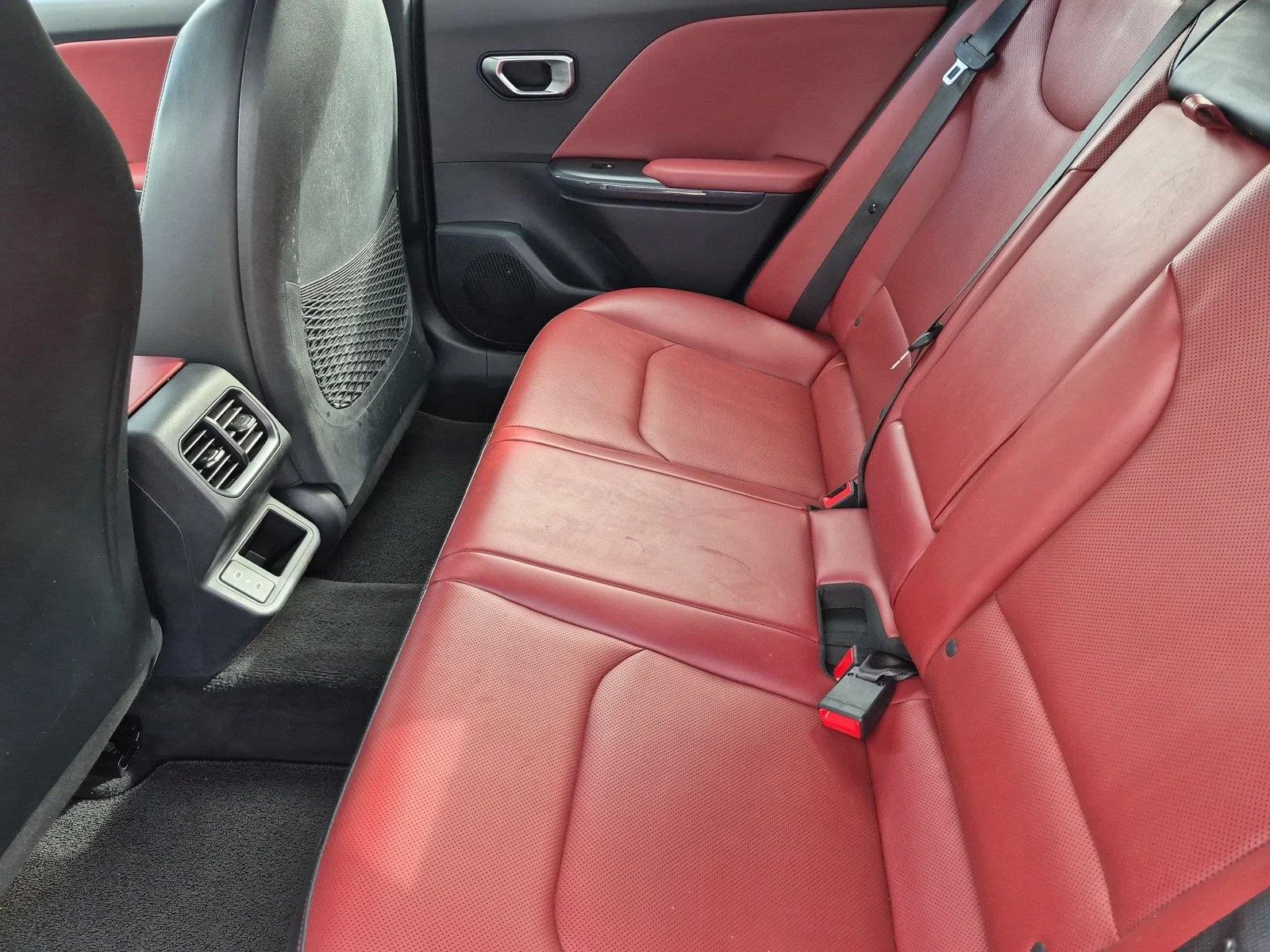 Used 2025 Snow White Pearl Kia GT-Line Turbo image 32