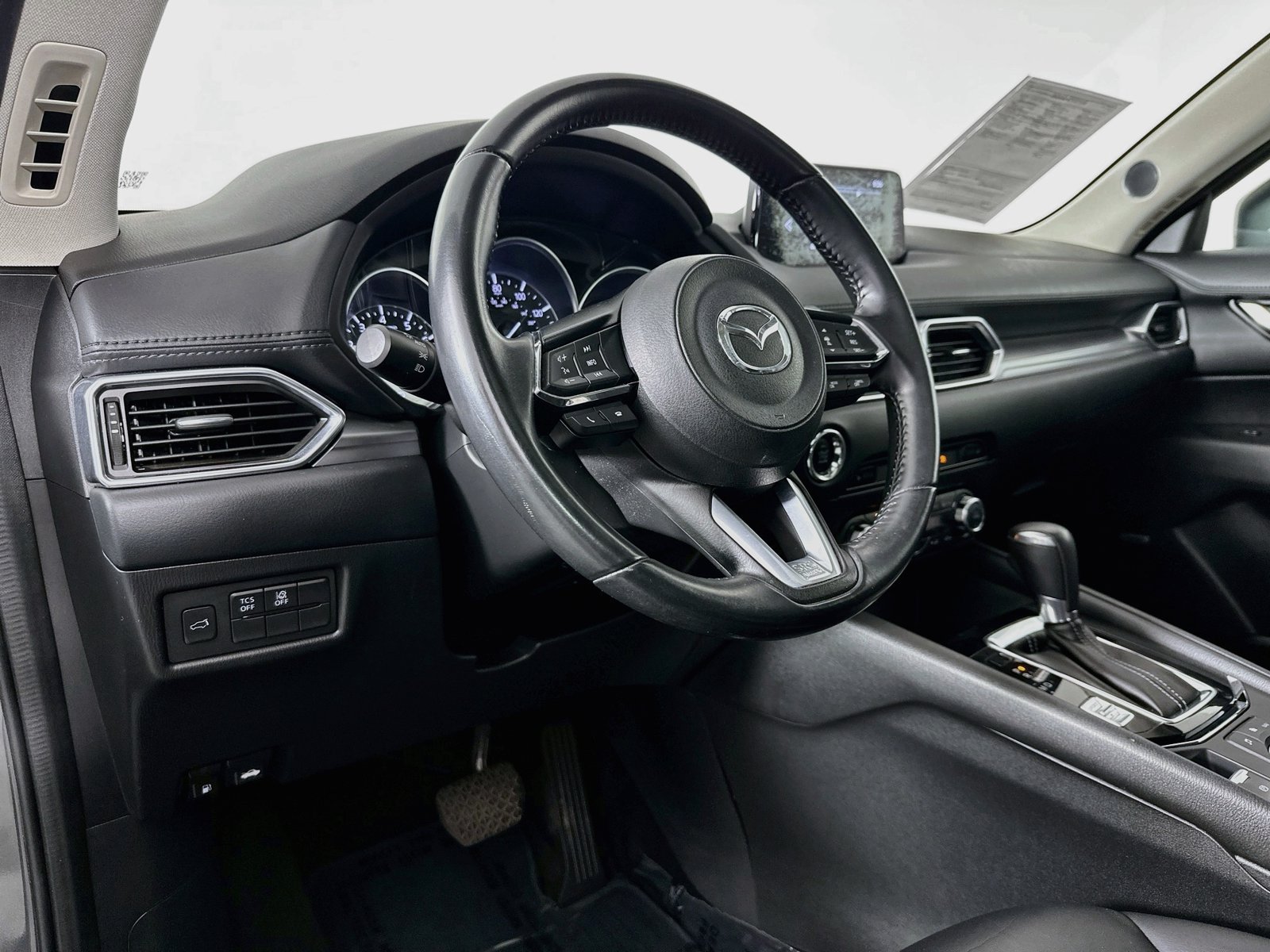 Used 2018 Machine Gray Mazda Touring image 9