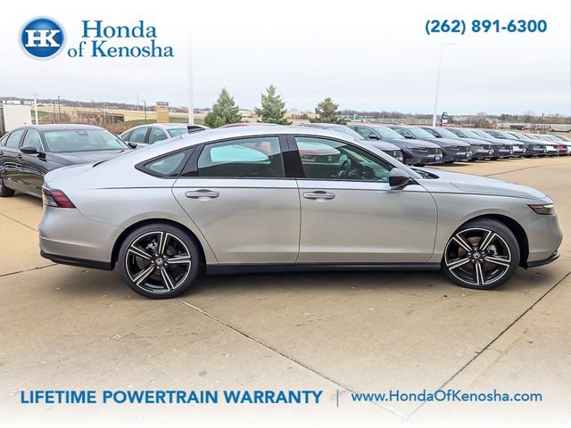 New 2026 Solar Silver Metallic Honda SE image 6