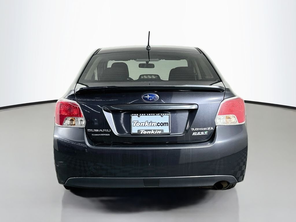 Used 2015 Dark Gray Metallic Subaru 2.0i image 7