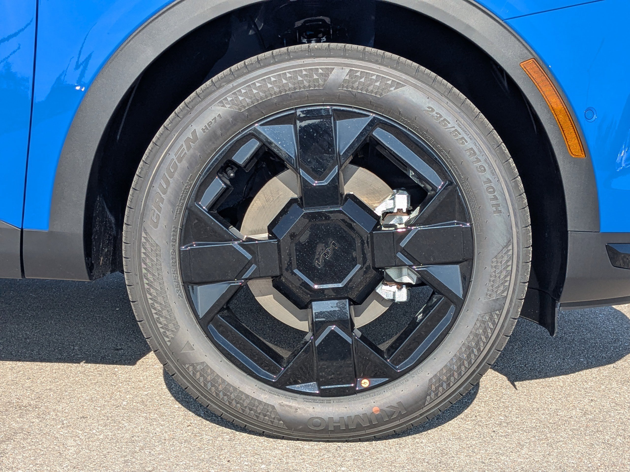New 2026 Nebular Blue Kia X-Line image 13
