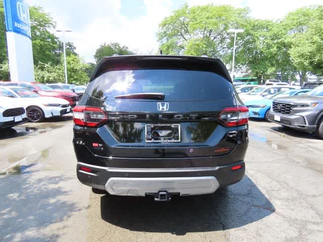 Certified Used 2025 Crystal Black Pearl Honda TrailSport image 5