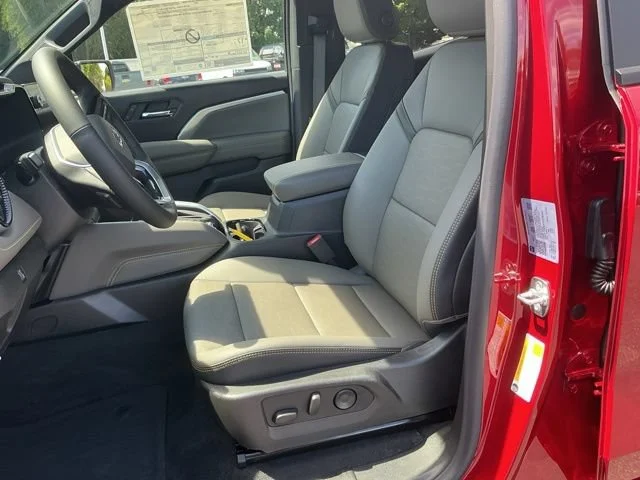 2026 Chevrolet Colorado ZR2 - Photo 9