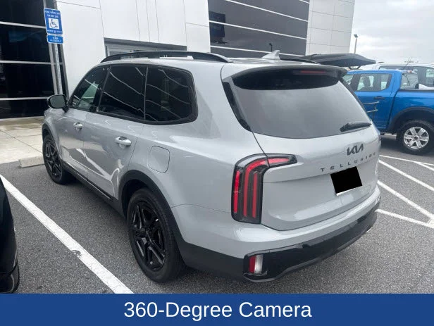Used 2025 Gray Kia SX-Prestige X-Line image 4