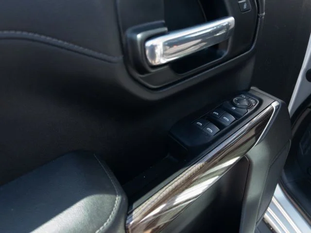 Used 2020 Silver Chevrolet LT image 23