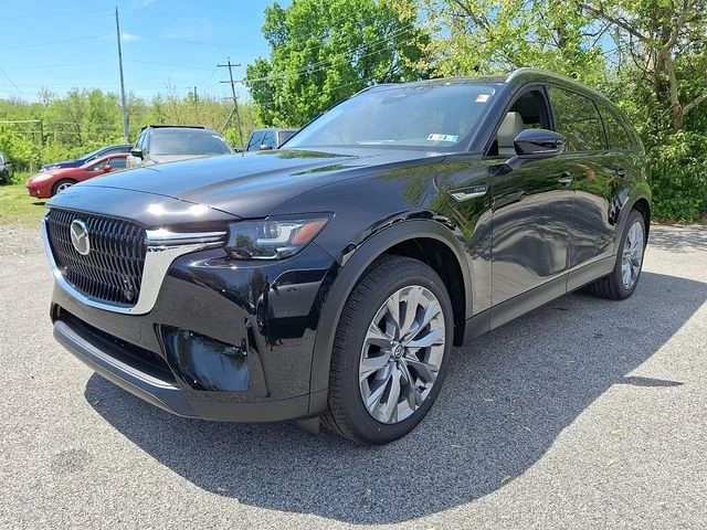New 2026 Black Mazda 3.3 Turbo Preferred image 2