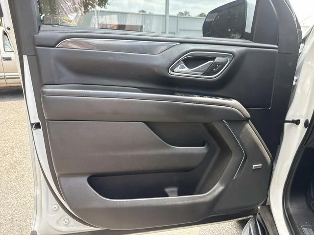 Used 2023 White Chevrolet RST image 18
