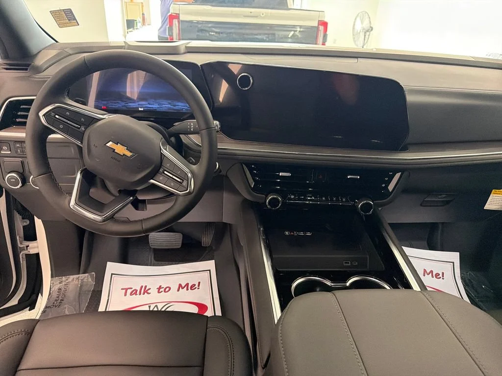 New 2026 Summit White Chevrolet LT image 17