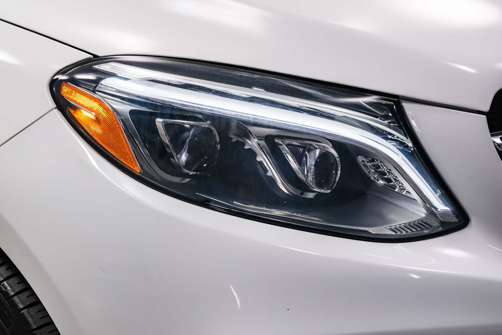 Used 2018 Polar White Mercedes-Benz AMG® GLE 43 image 13