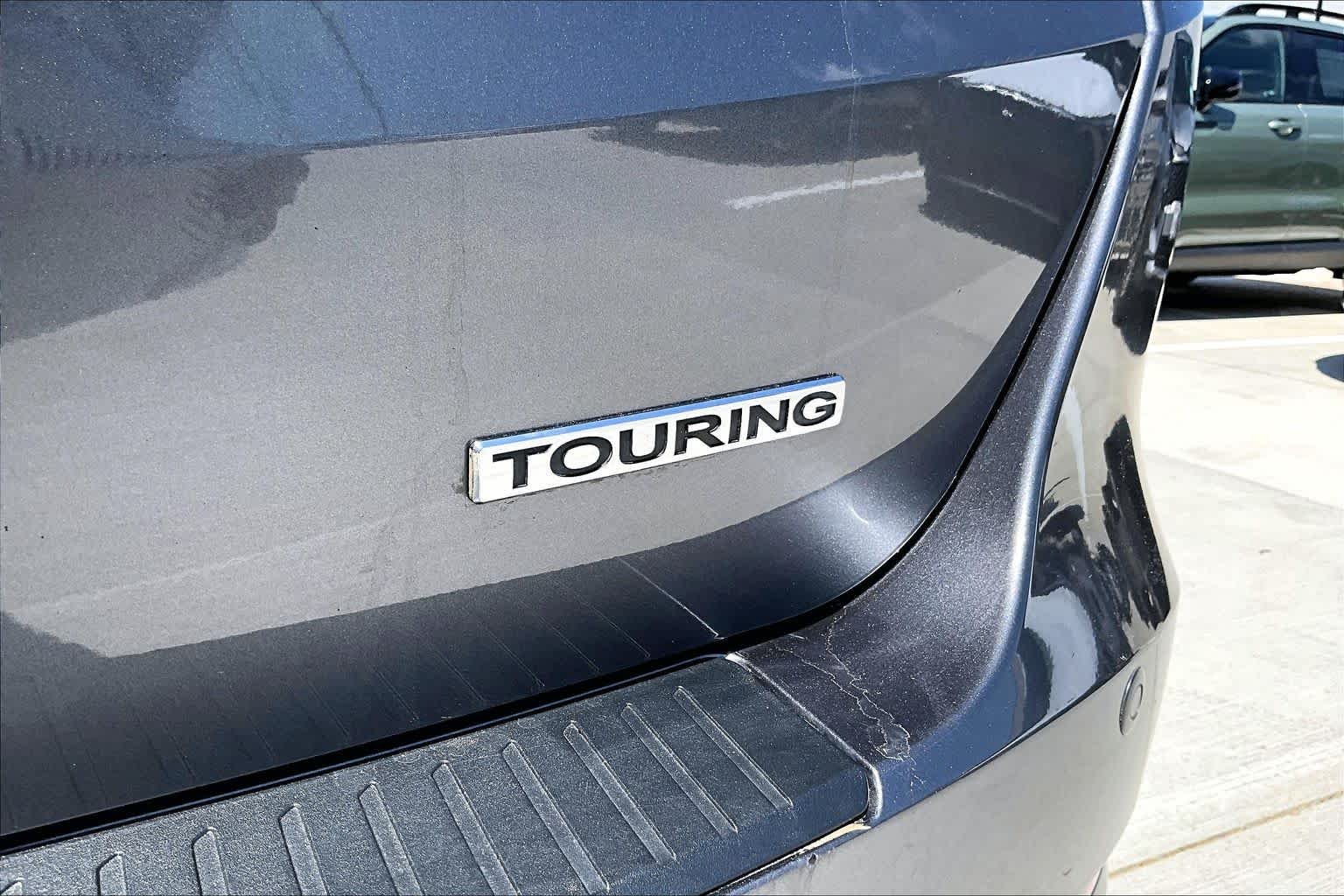 Used 2022 Modern Steel Metallic Honda Touring image 10