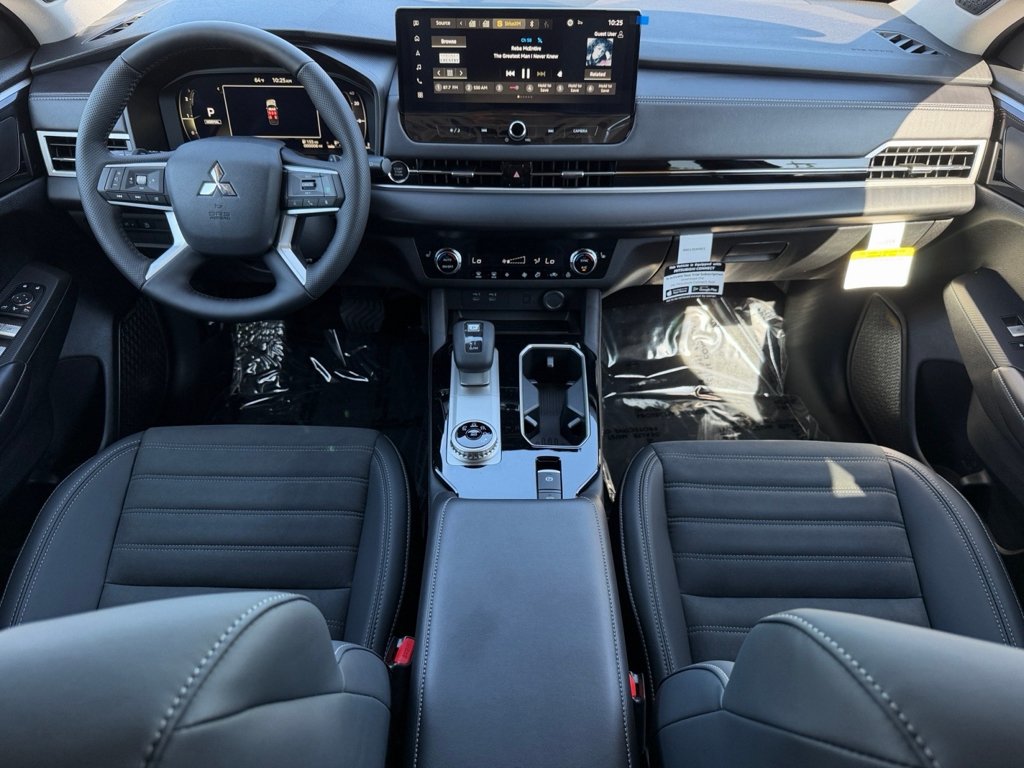New 2026 Moonstone Gray Metallic Mitsubishi SE image 17