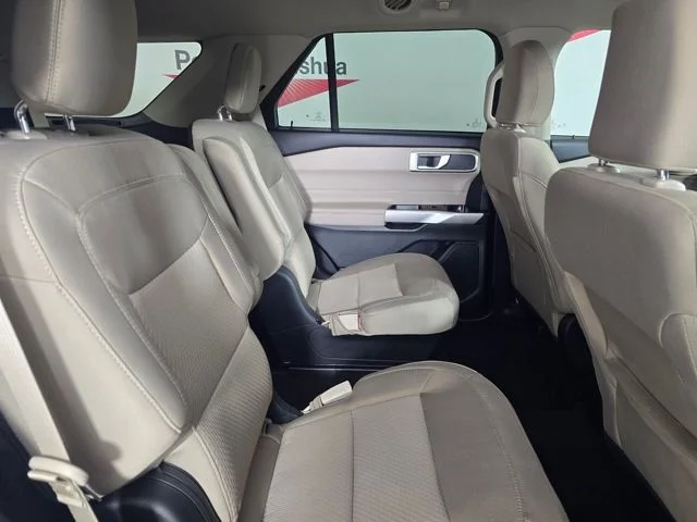 Used 2023 White Ford XLT image 7