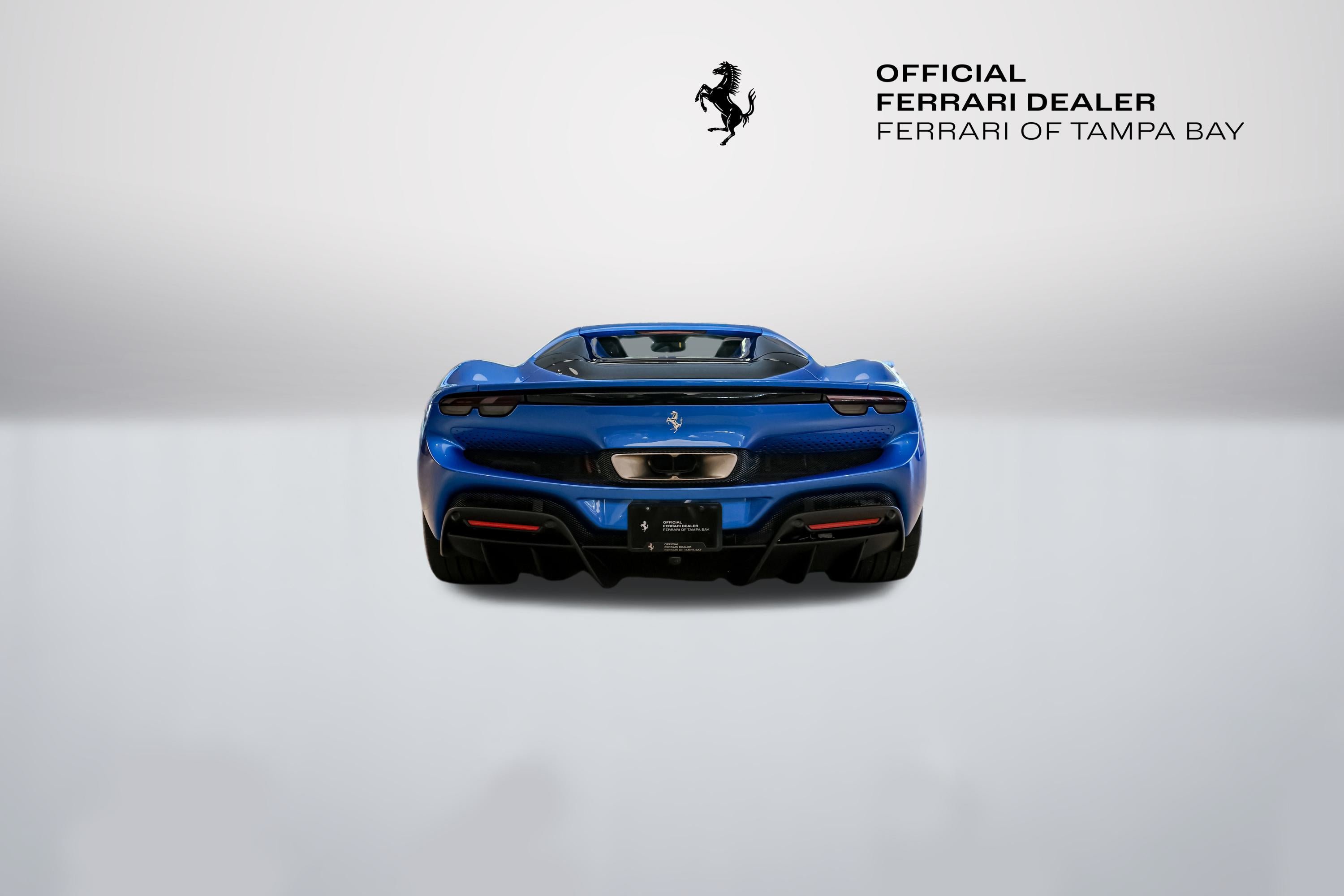 Used 2024 Blu Corsa Metallic Ferrari  image 4