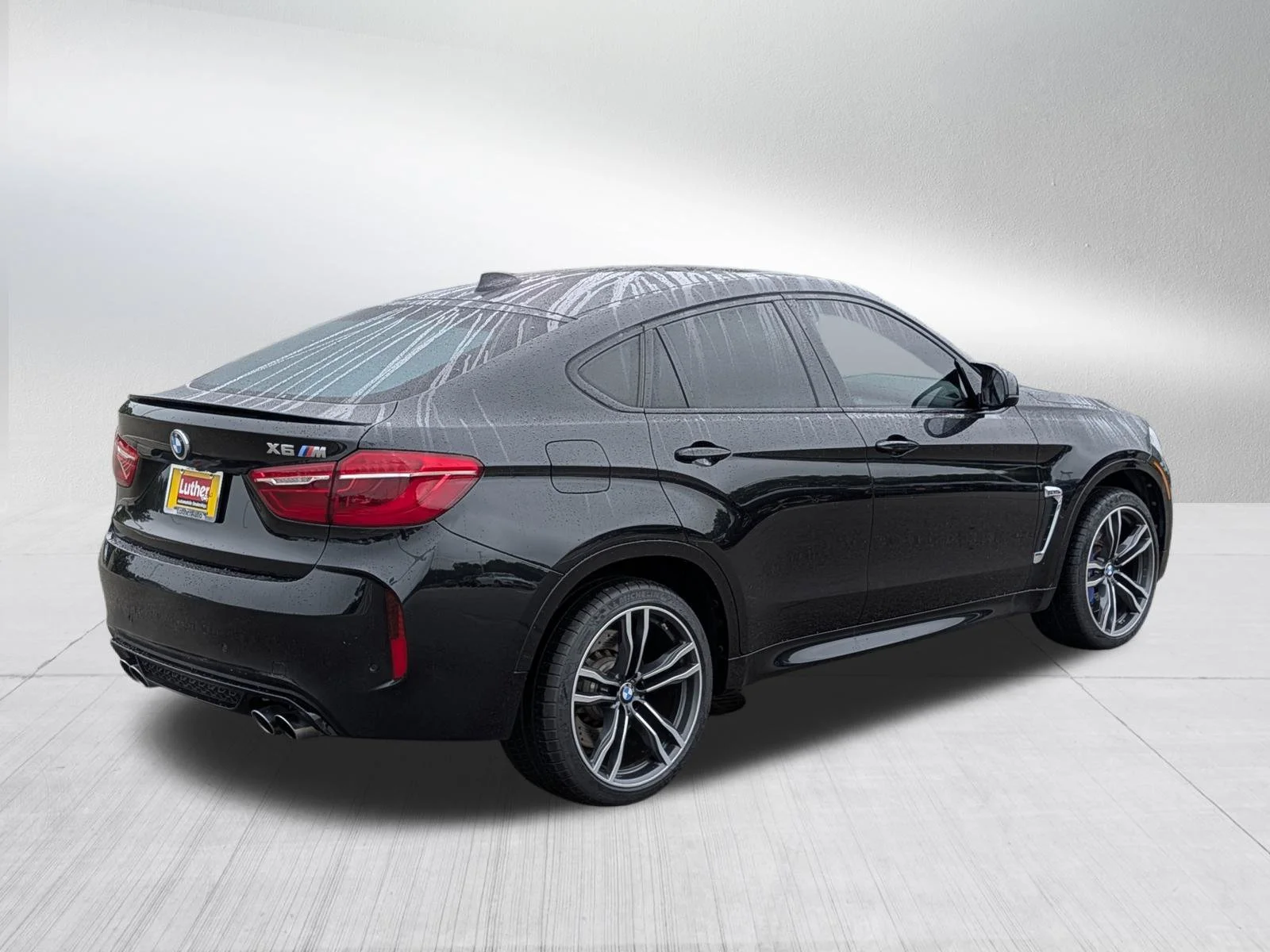 Used 2019 Black Sapphire Metallic BMW  image 7