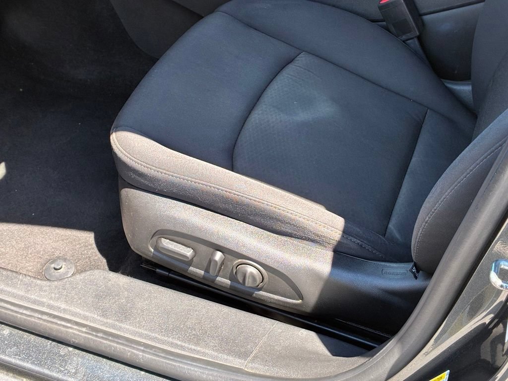 Used 2016 NIGHTFALL GRAY METALLIC Chevrolet LT image 17