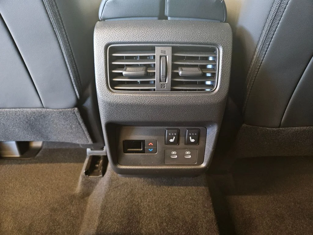 New 2026 Gun Metallic Nissan Platinum image 22