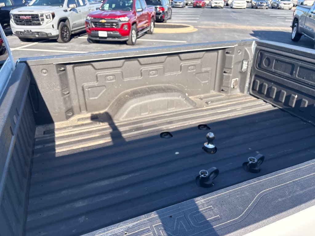 Used 2025 White GMC Pro image 9