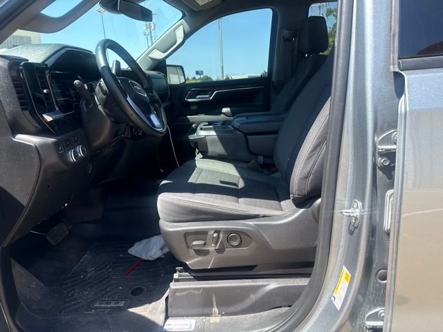 Used 2023 Gray GMC Elevation image 10