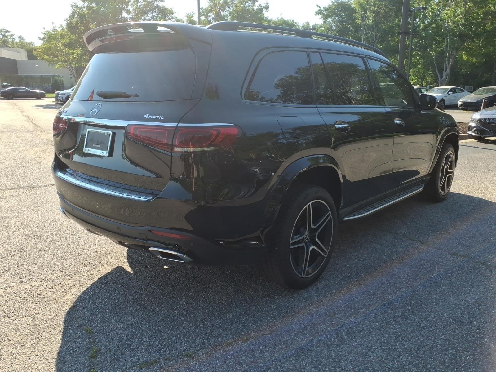 Used 2023 Obsidian Black Metallic Mercedes-Benz GLS 450 image 6