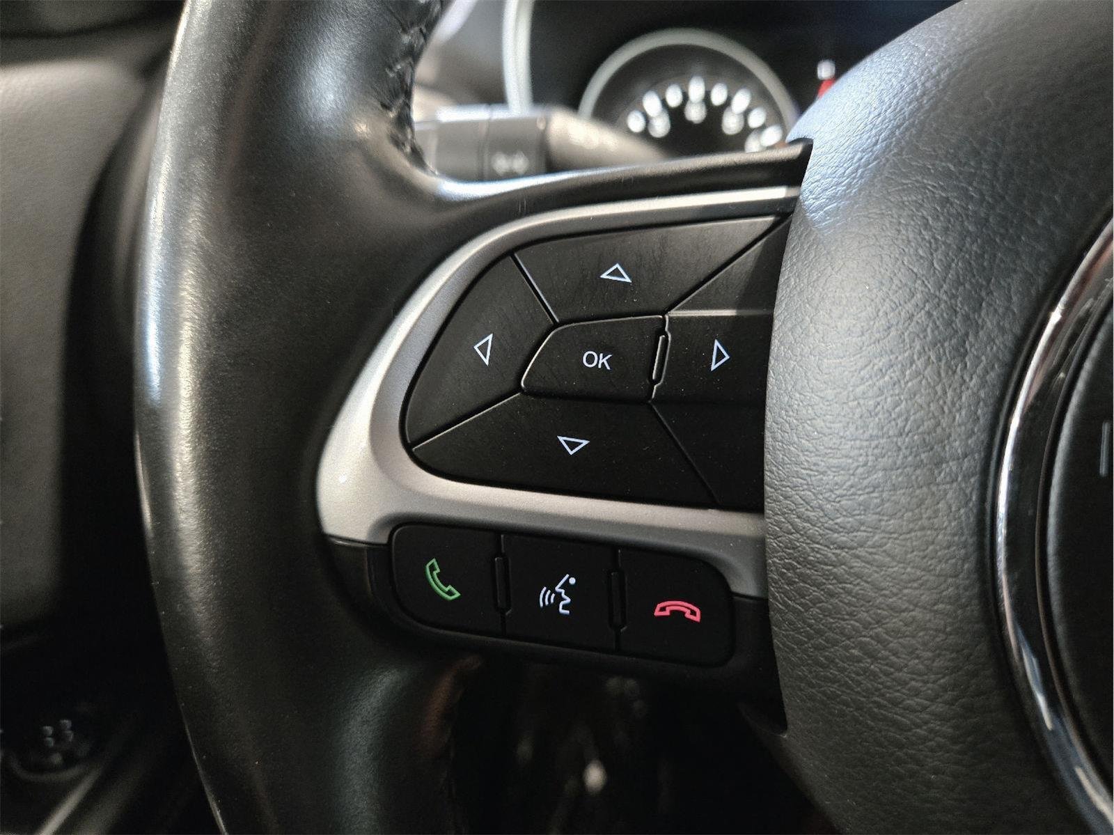 Used 2018 BLACK JEEP SPORT image 12