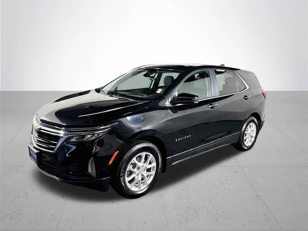 Used 2022 Black Chevrolet LT image 2