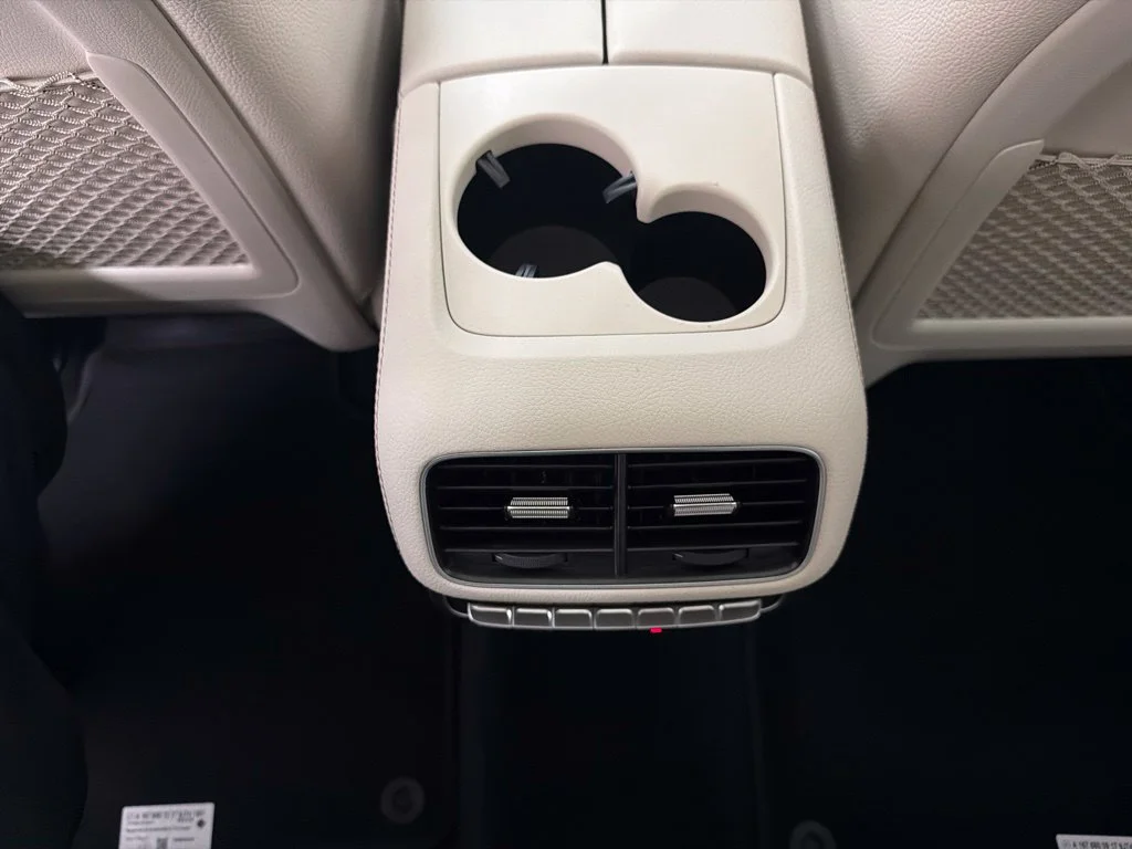 New 2027 White Mercedes-Benz GLS 450 image 26