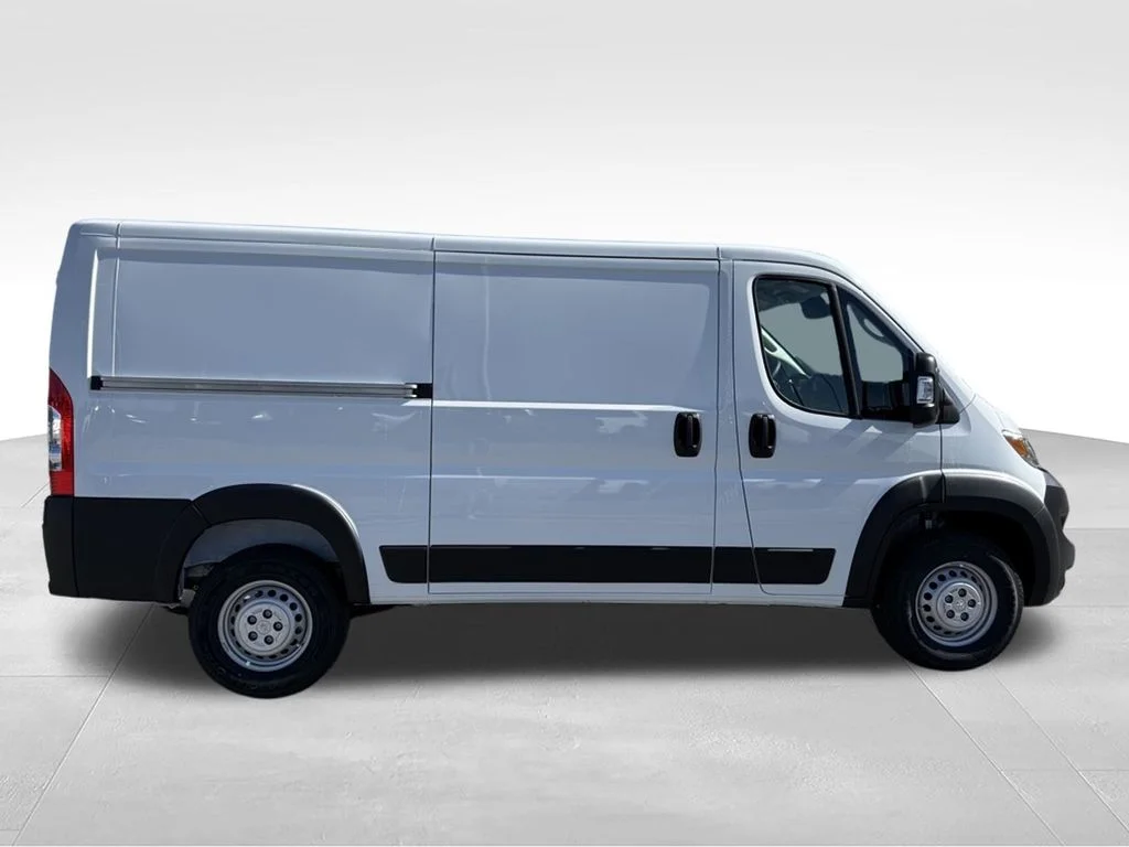 New 2026 Bright White Clear-Coat Exterior Paint RAM Low Roof image 6