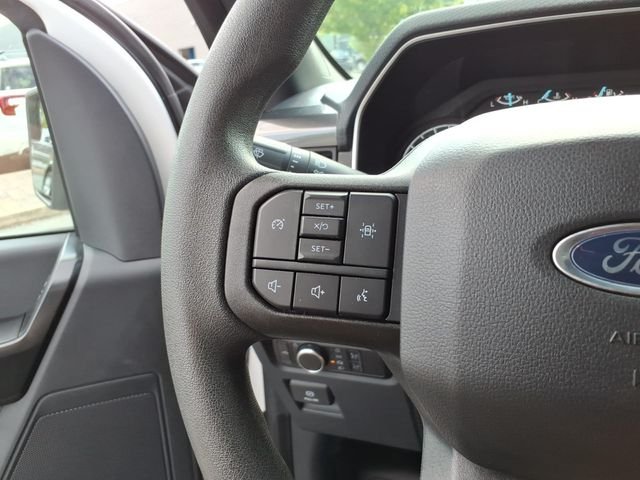 Used 2023 White Ford XL image 25