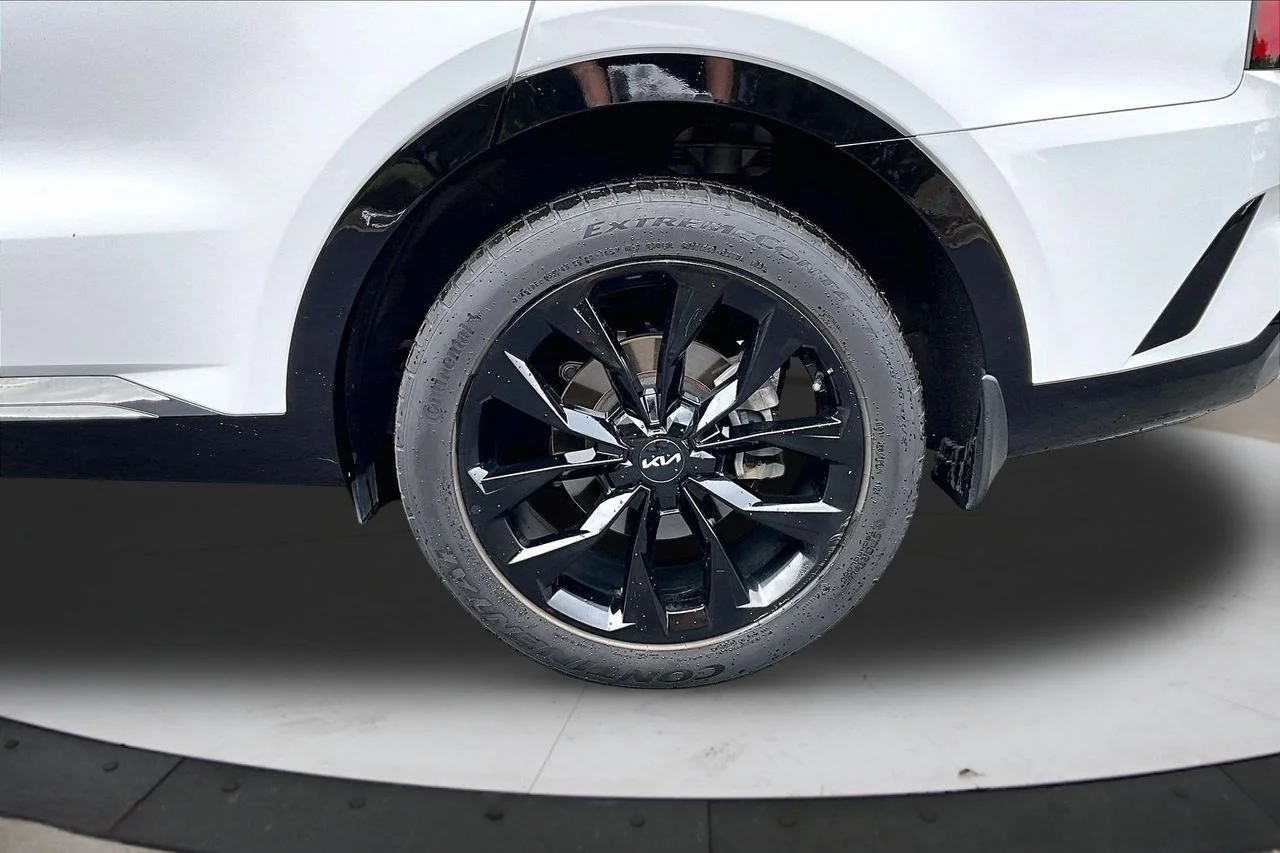 Certified Used 2022 White Kia SX image 36