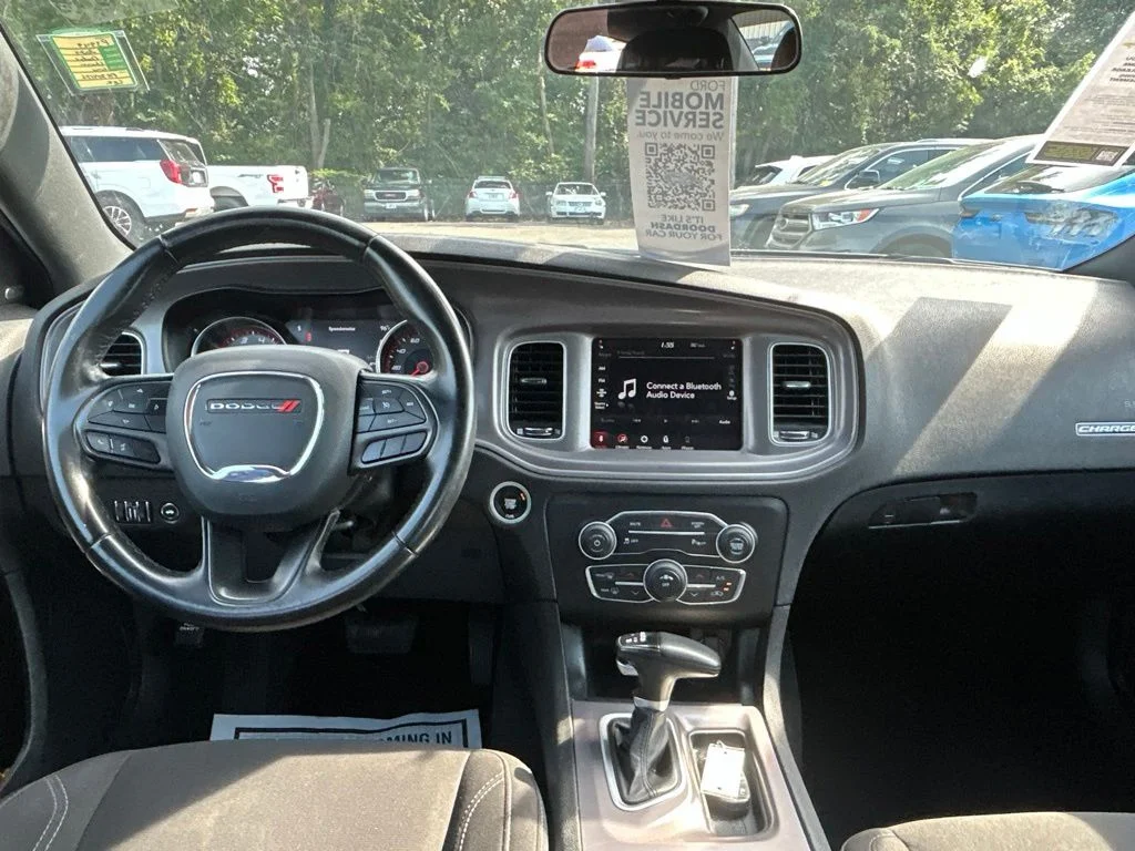 Used 2023 Granite Crystal Clearcoat Metallic Dodge SXT image 20