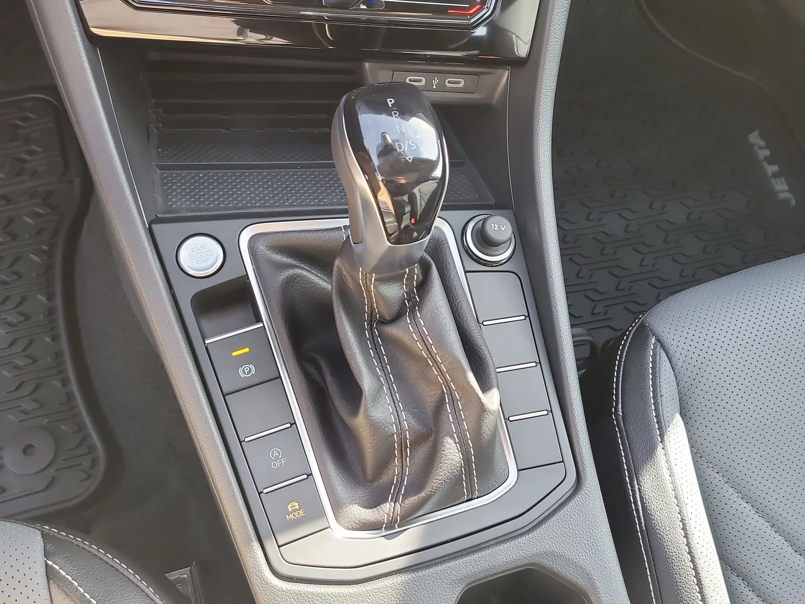New 2026 Deep Black Pearl Volkswagen 1.5T SEL image 27