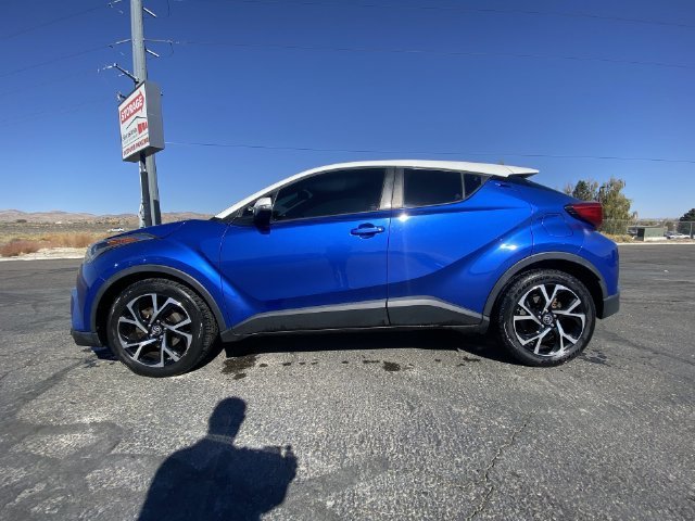 Used 2019 Blue Toyota XLE image 5