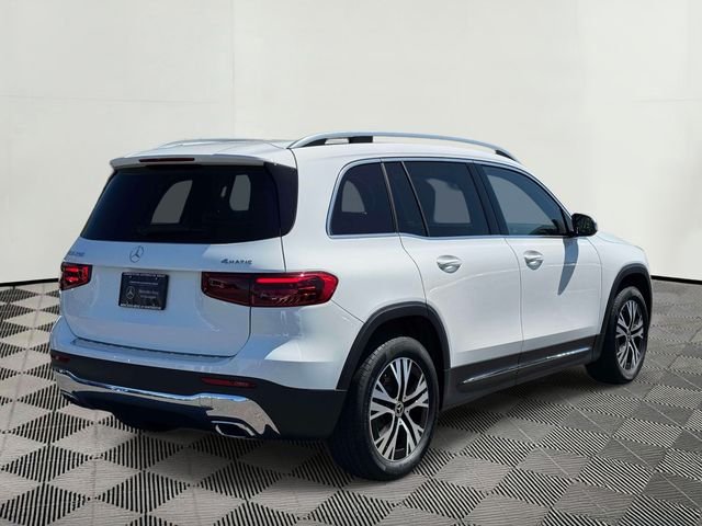 Used 2026 Polar White Mercedes-Benz GLB 250 image 11