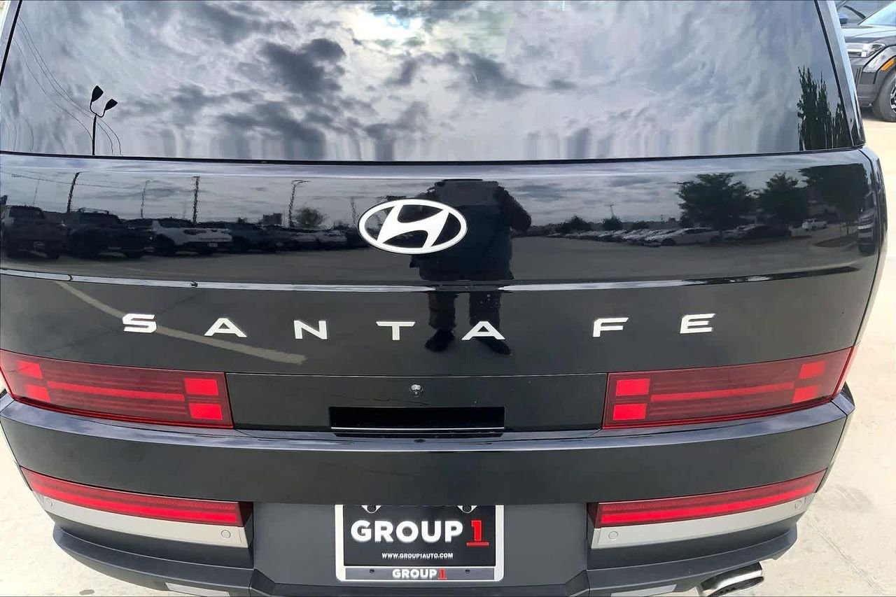 New 2026 Phantom Black Hyundai Limited FWD image 15