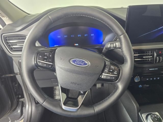 Used 2023 Gray Metallic Ford Active image 21