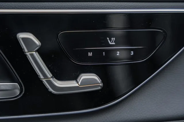 2025 Mercedes-Benz GLC Base - Photo 76